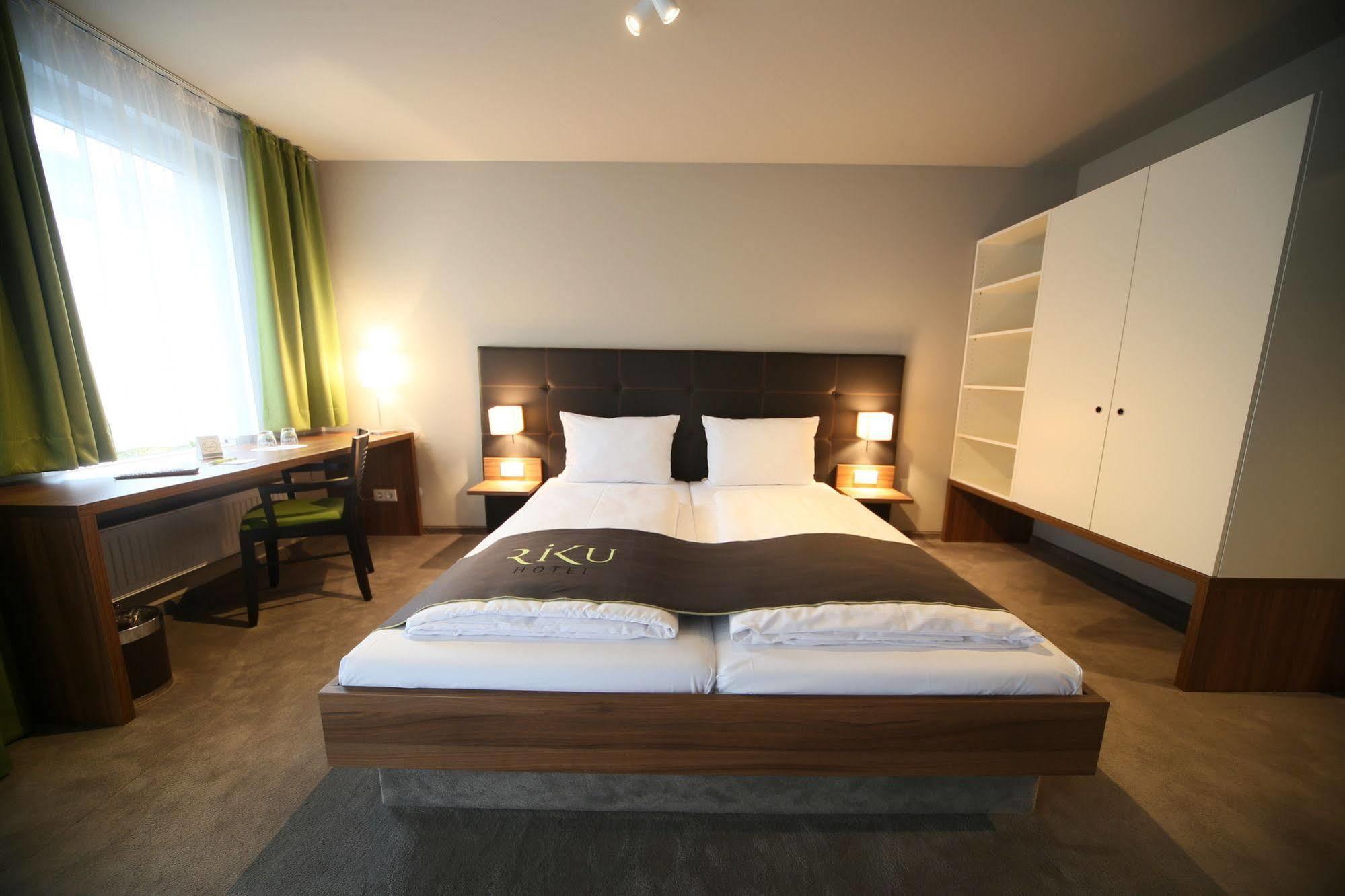 Riku Hotel Neu-Ulm Exterior photo
