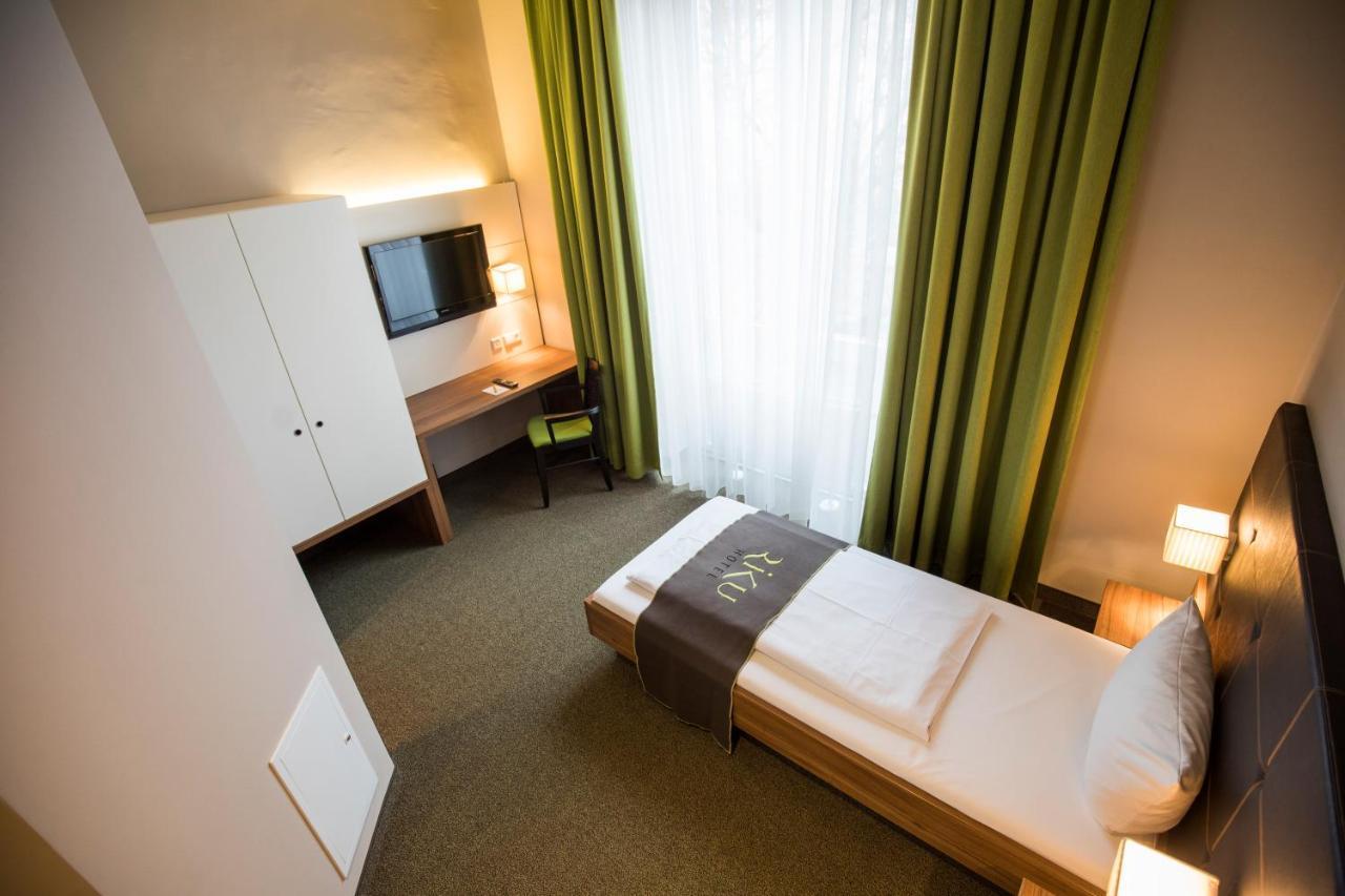 Riku Hotel Neu-Ulm Exterior photo
