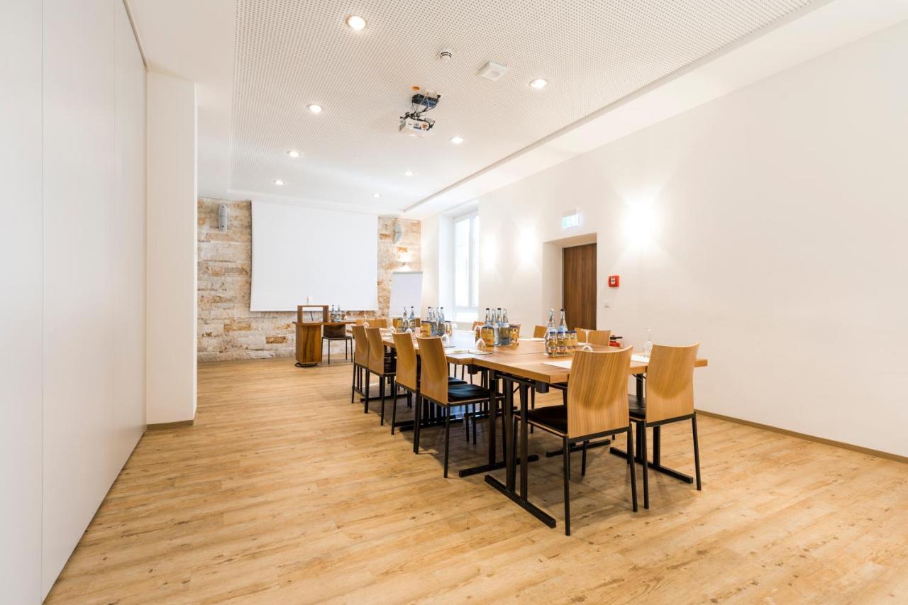 Riku Hotel Neu-Ulm Exterior photo