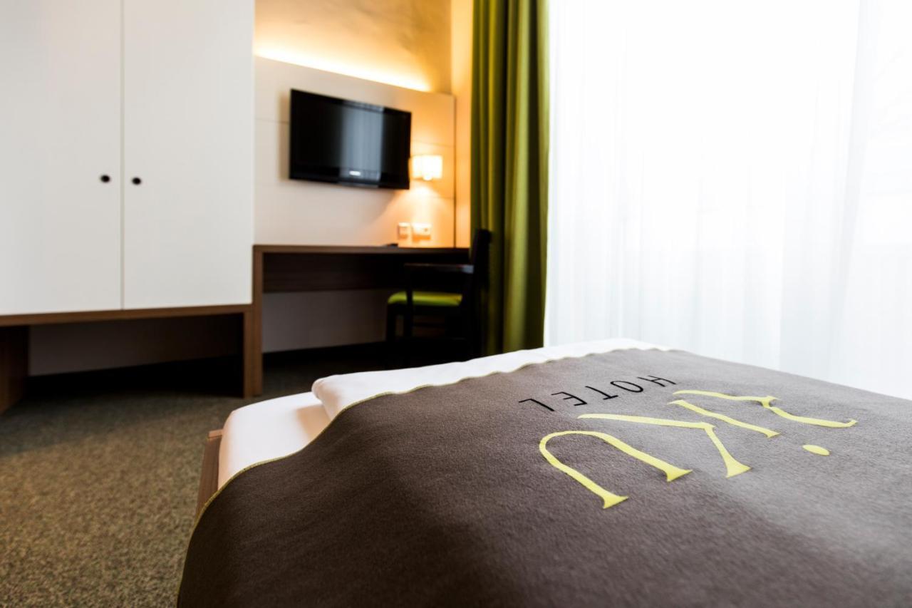Riku Hotel Neu-Ulm Exterior photo