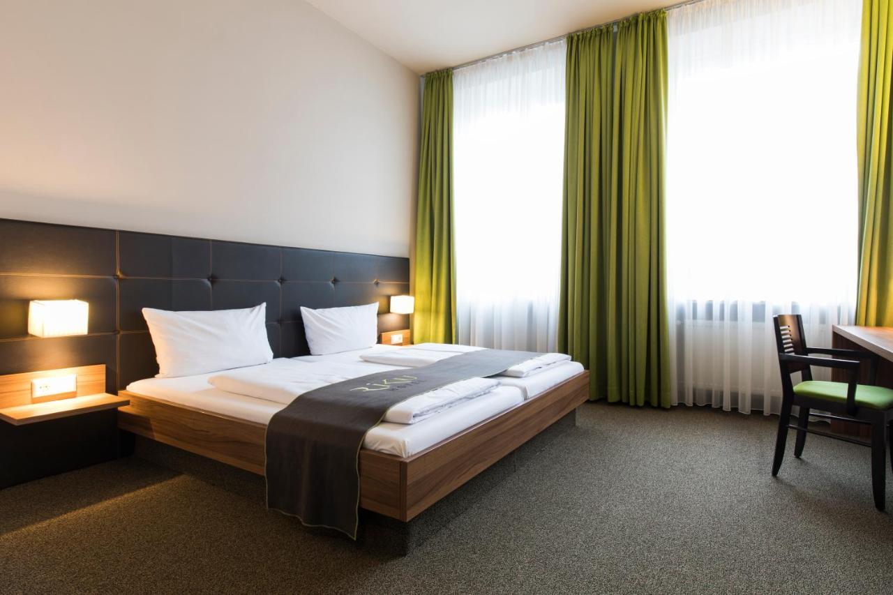 Riku Hotel Neu-Ulm Exterior photo