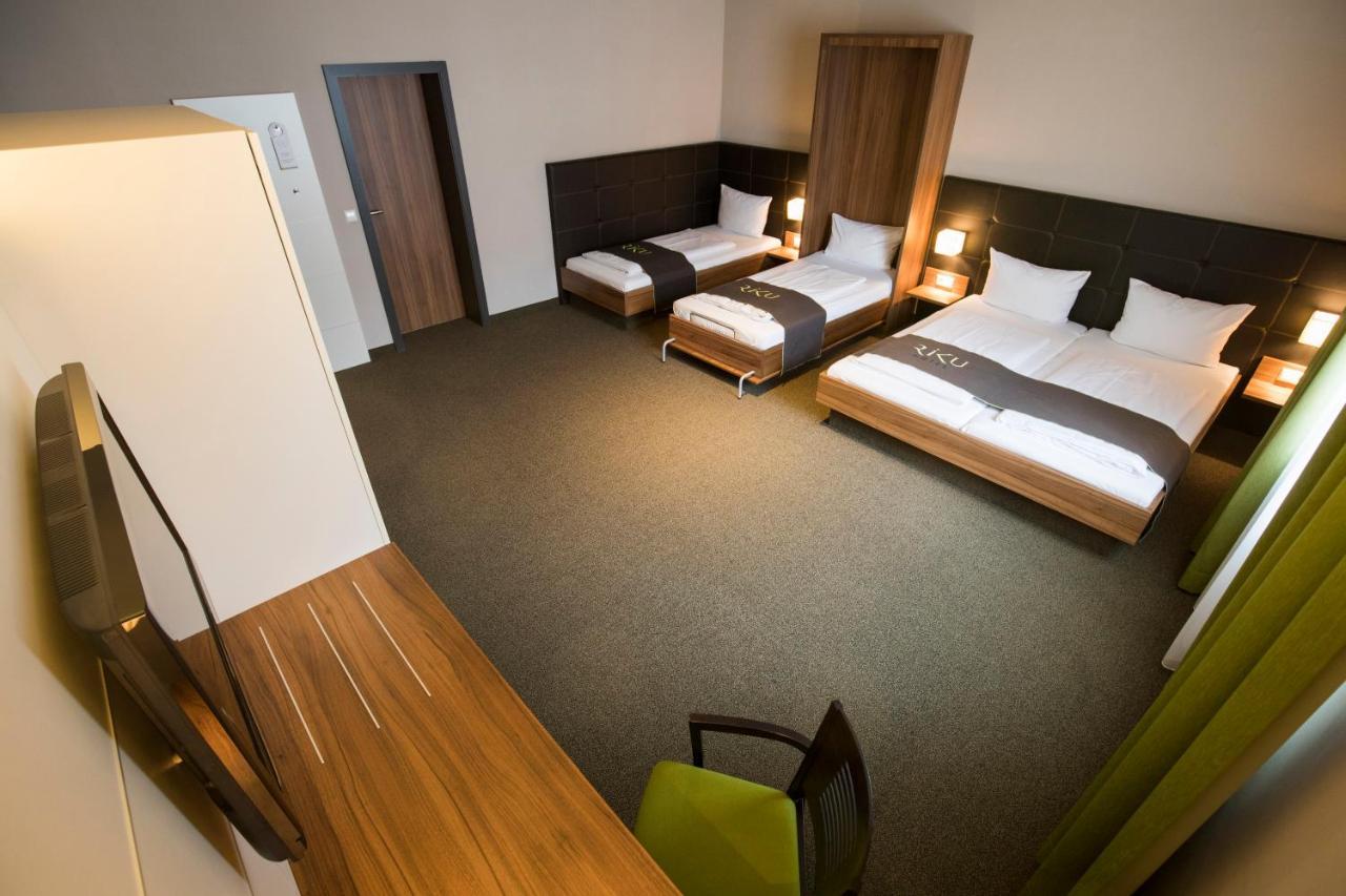 Riku Hotel Neu-Ulm Exterior photo